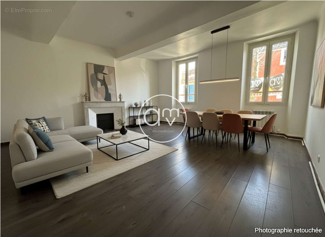 Appartement à CUERS