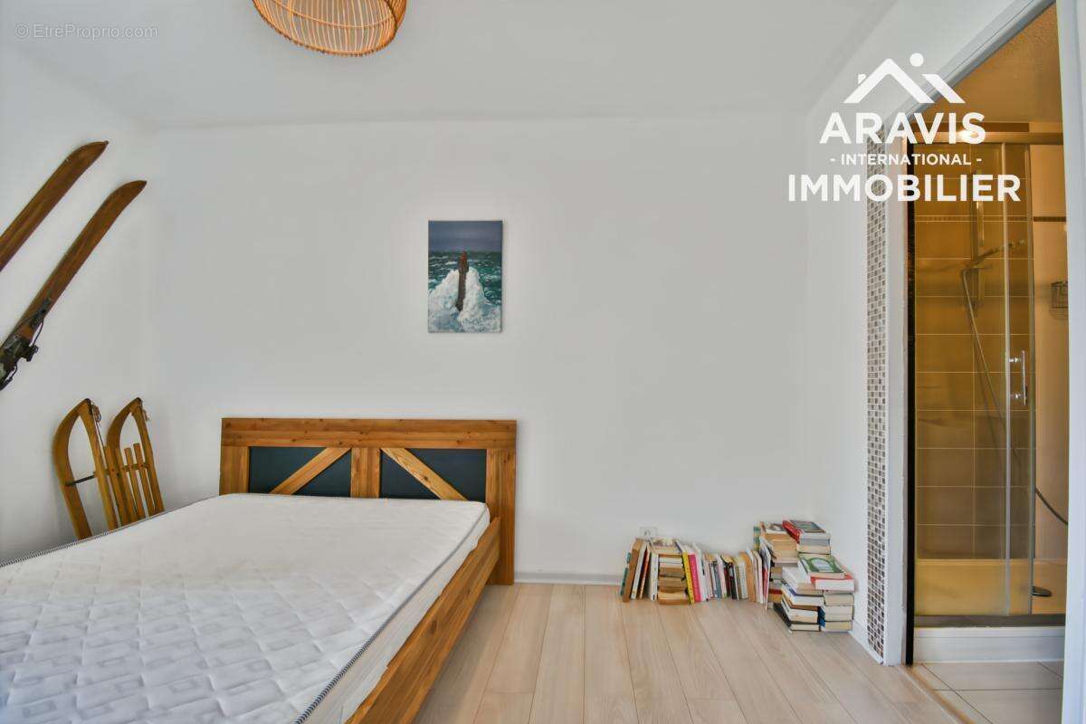 Appartement à SAINT-JORIOZ