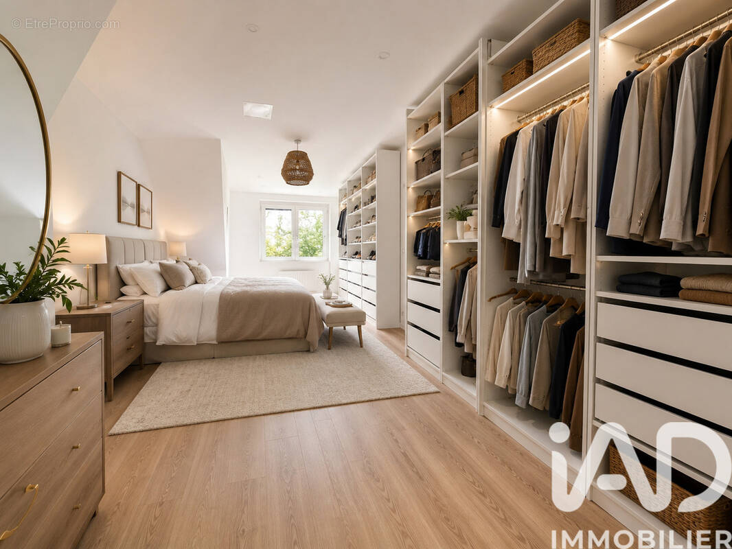 Photo 1 - Maison à LINAS