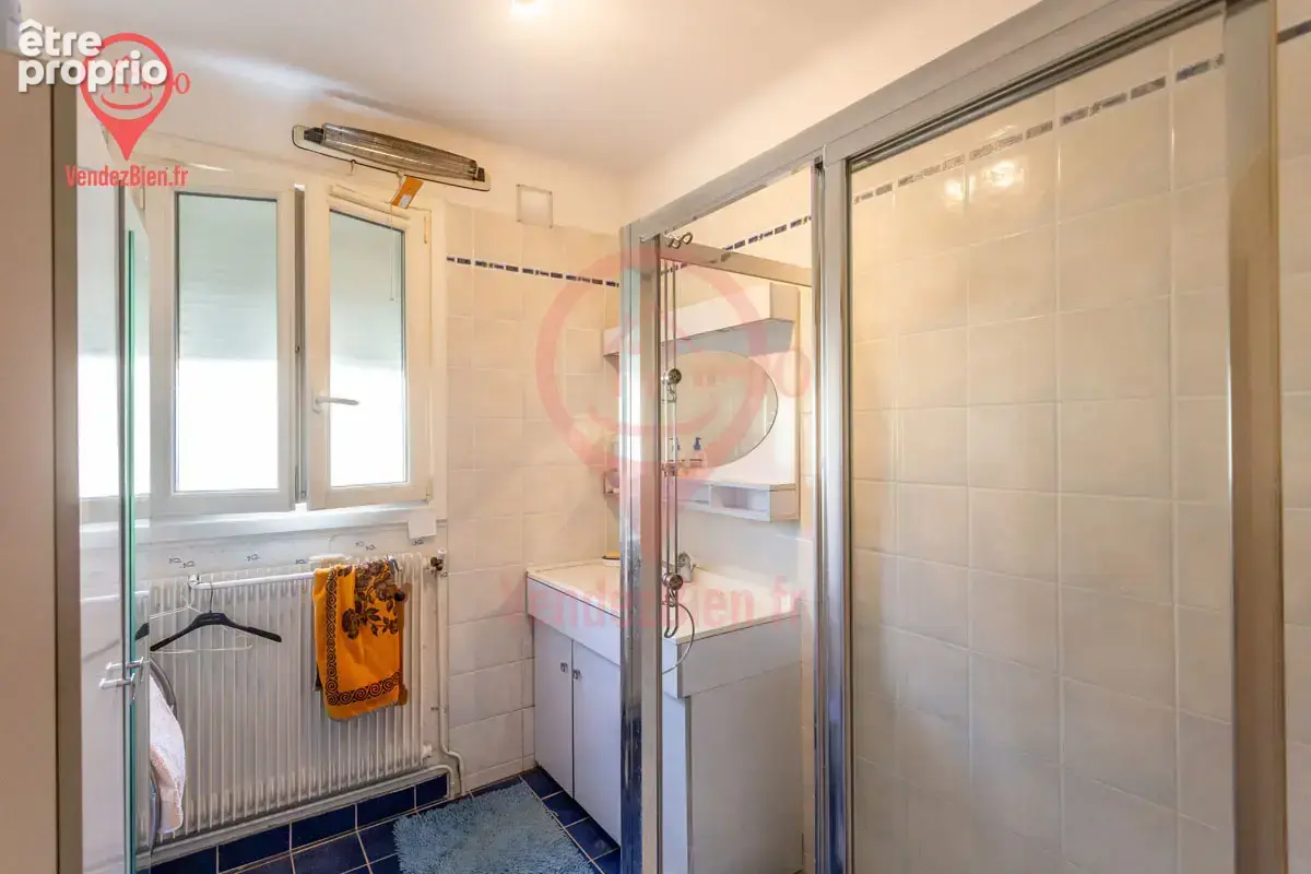 Département Cher 18 - à St Doulchard, Maison individuelle de 150 m2 habitables - photo 8