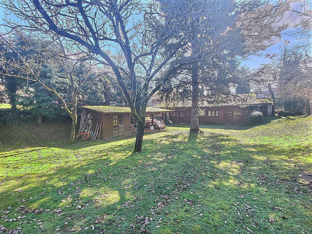 Terrain à CAPDENAC-GARE