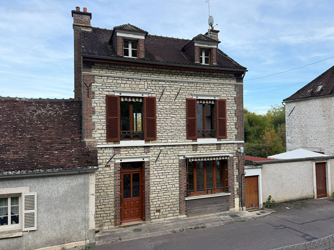 Maison à TONNERRE
