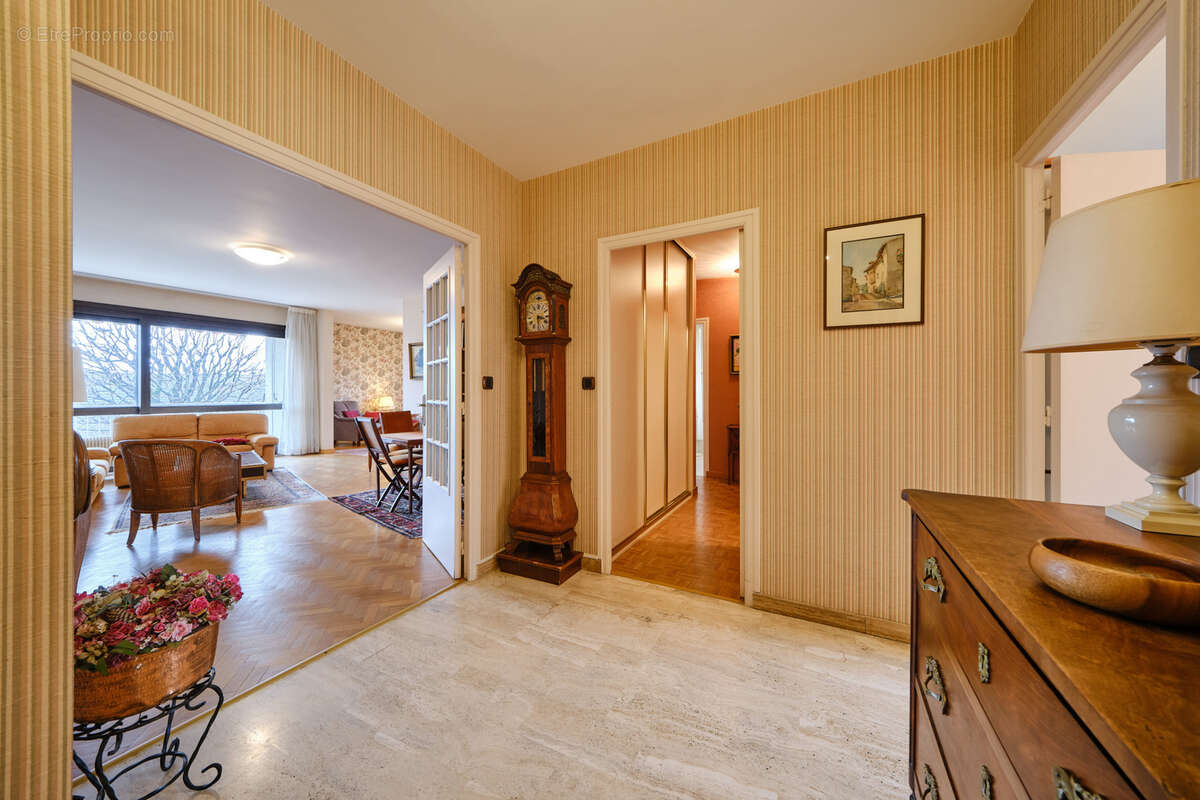 Appartement à ANNECY-LE-VIEUX