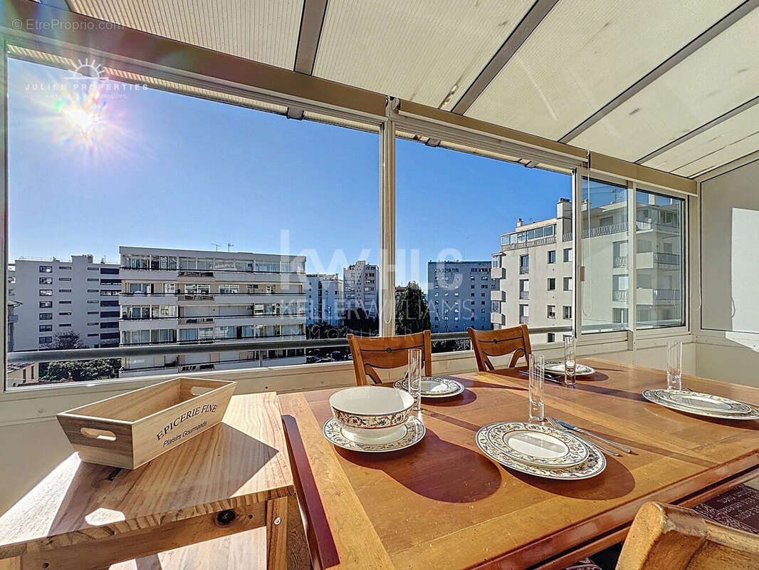 Appartement à CANNES