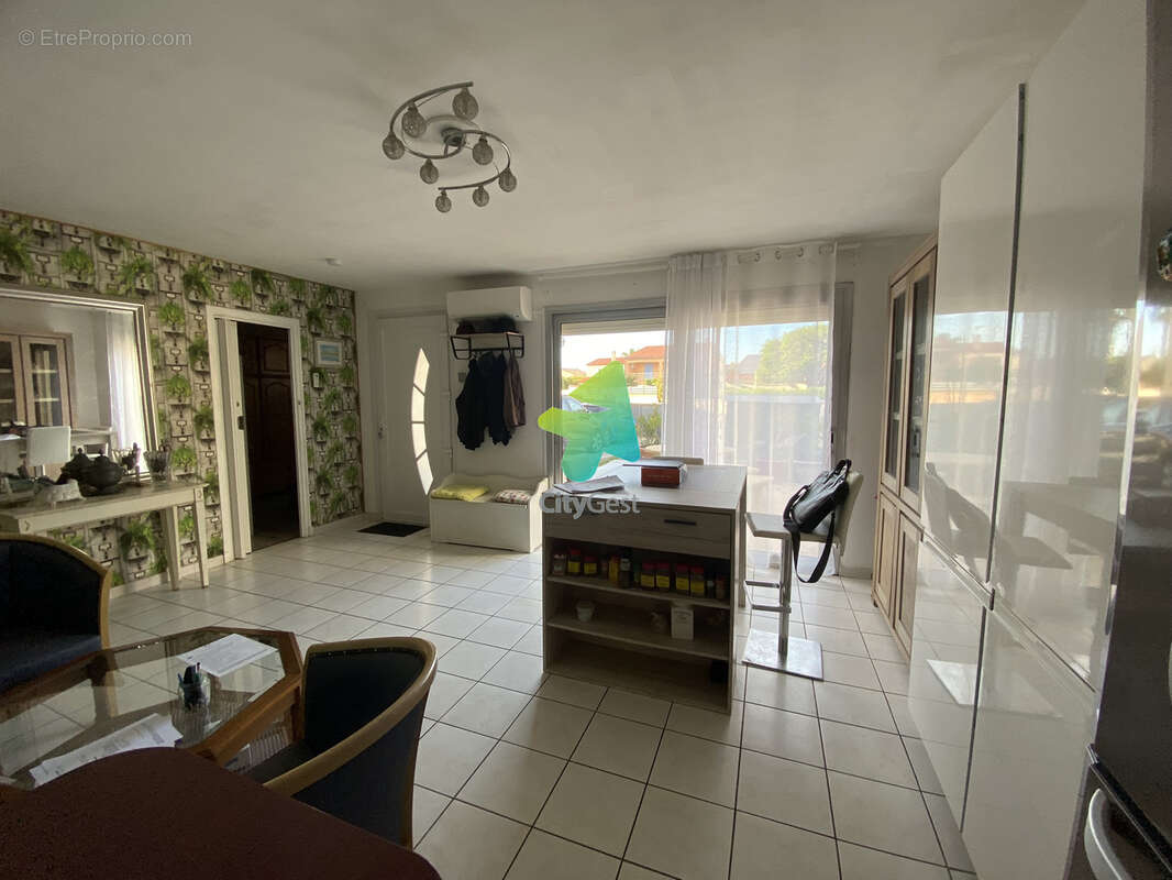 Maison à CANET-EN-ROUSSILLON