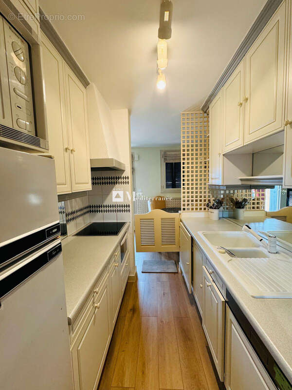 Appartement à COGOLIN