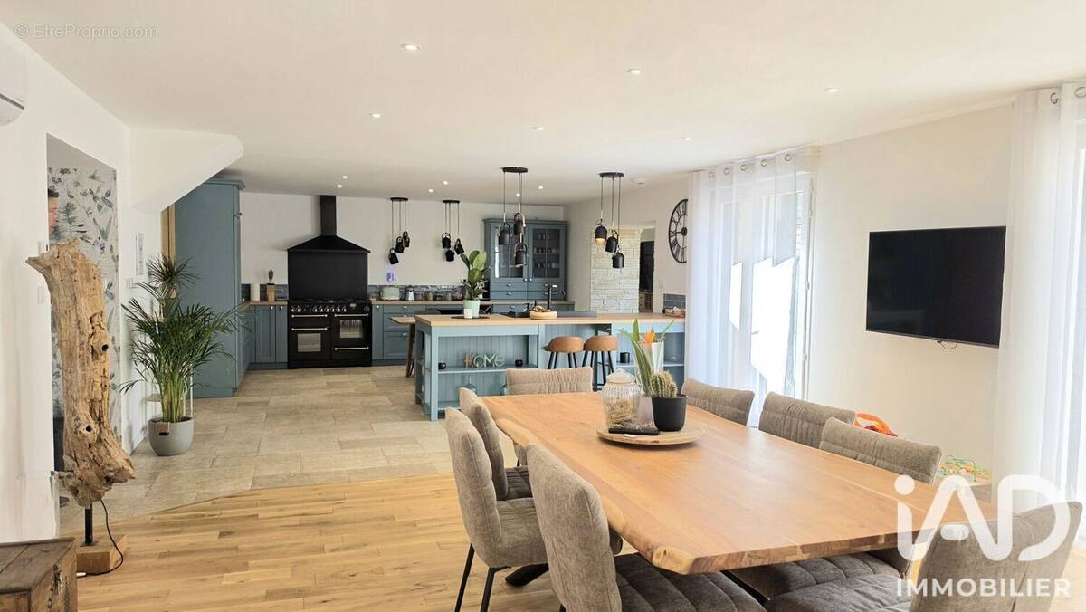 Photo 1 - Maison à CHARRAIS
