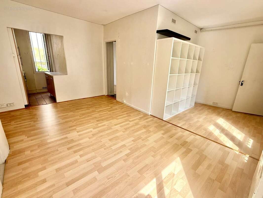 Appartement à PARIS-11E