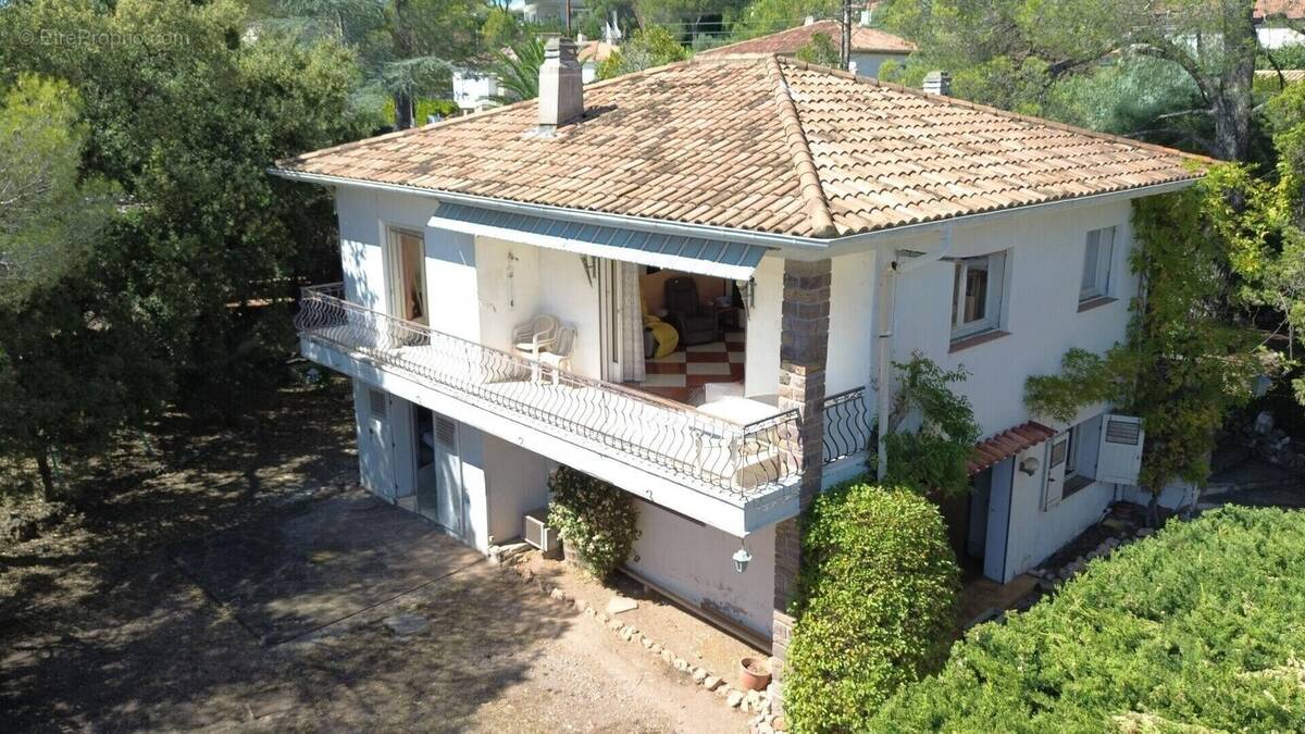 Maison à SAINT-RAPHAEL