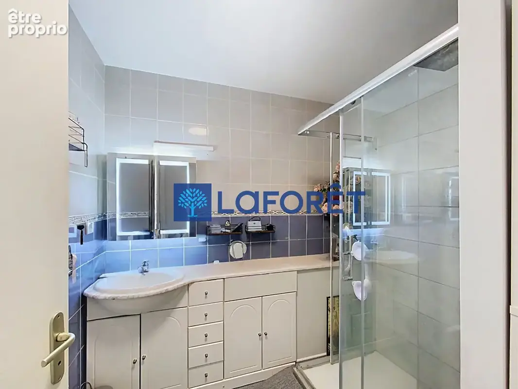 Appartement La Garde 5 pièces 120 m² - photo 8