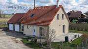Maison à ESSERVAL-TARTRE