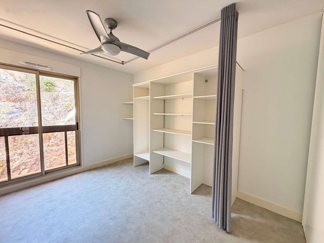 NIMES LA CIGALE Superbe appartement 5 pièces de 117 m2 avec terrasses, piscine, tennis - photo 11