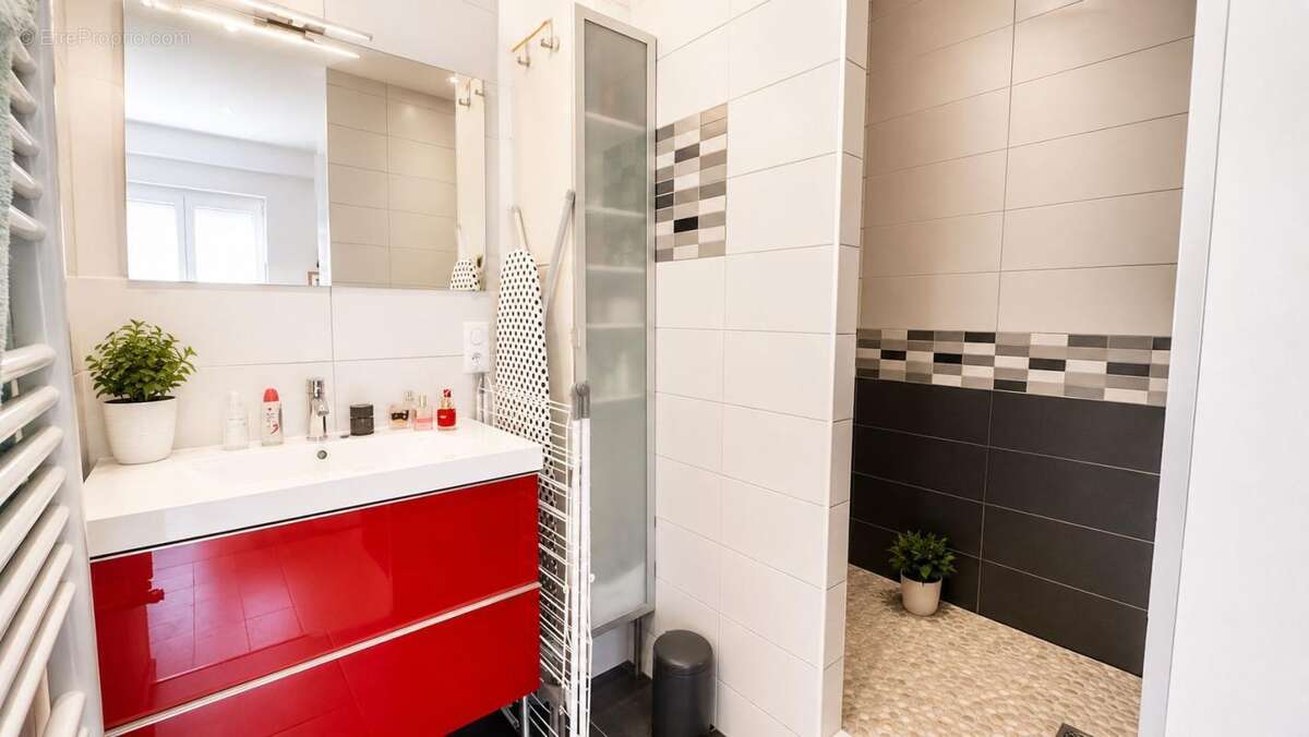Duplex T4 Vieugy avec jardin + garage + cave - photo 7