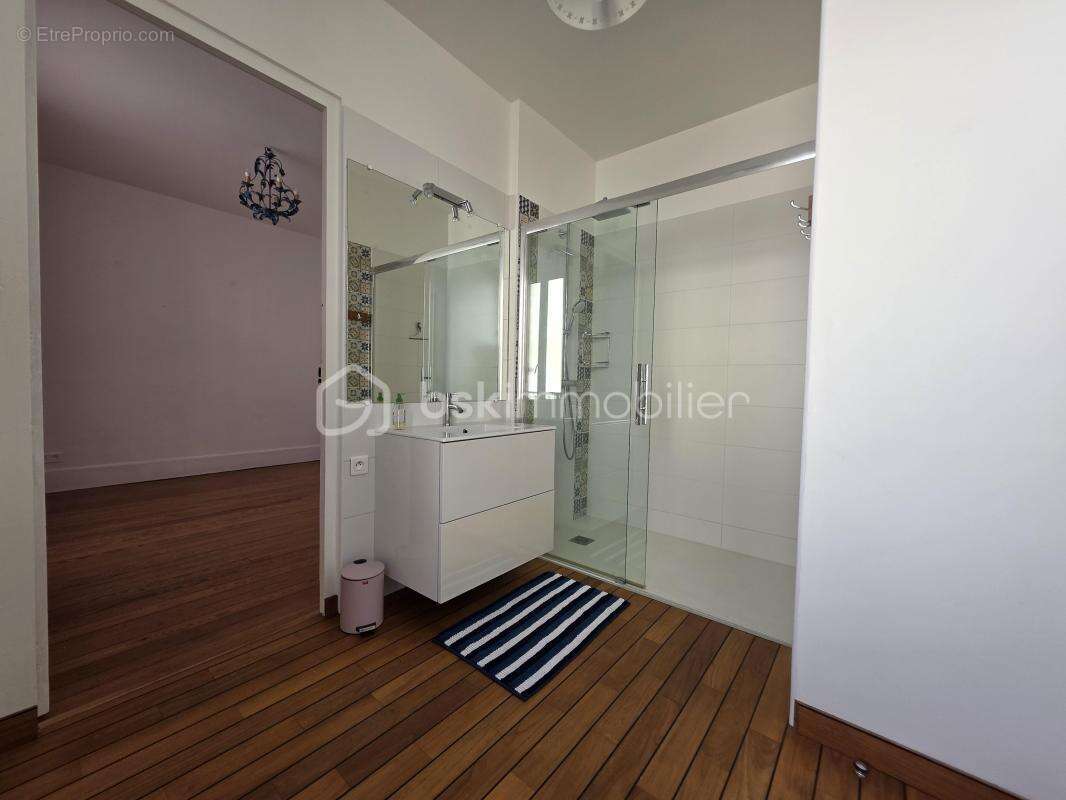Maison de ville idéalement située - photo 9