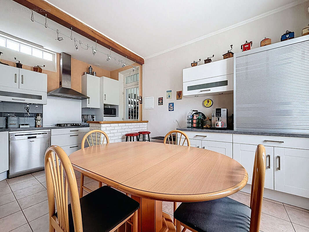 Maison à NANTERRE