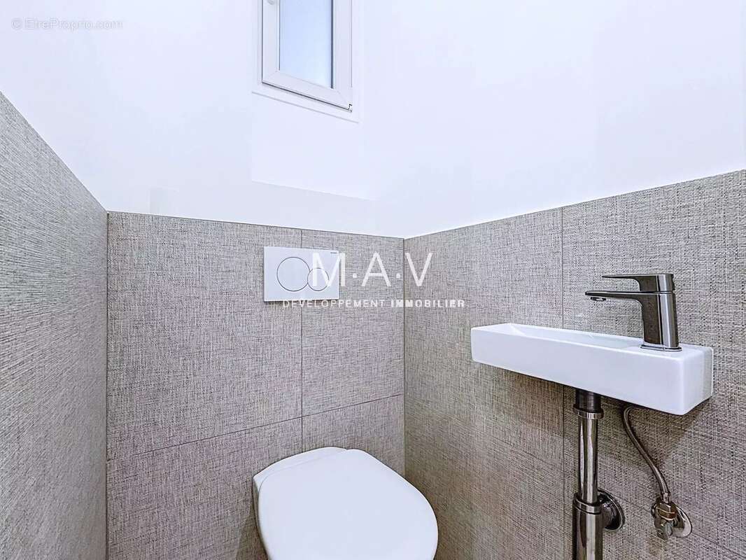 Coeur nice/fleurs gambetta appartement 3 pièces luxueusement rénové terrasse au calme - photo 18