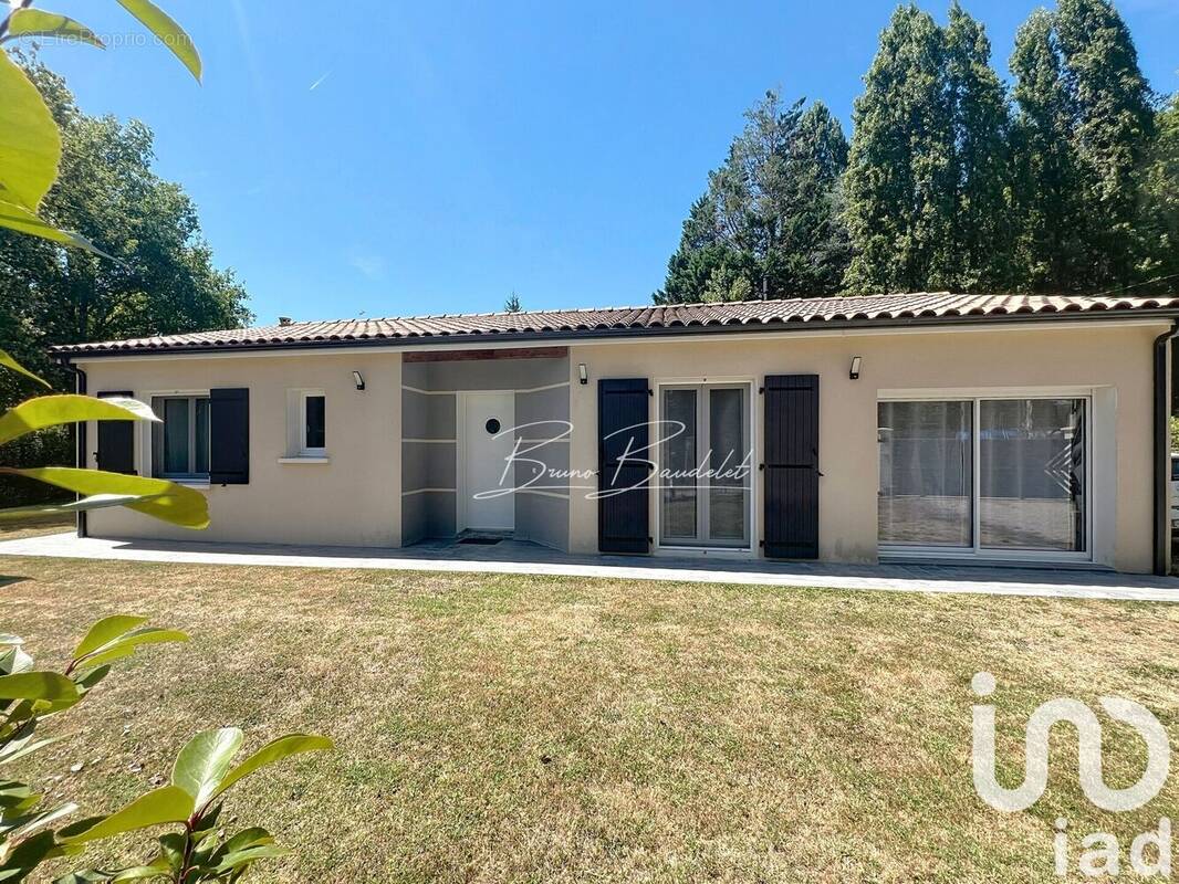 Photo 1 - Maison à LA SAUVE