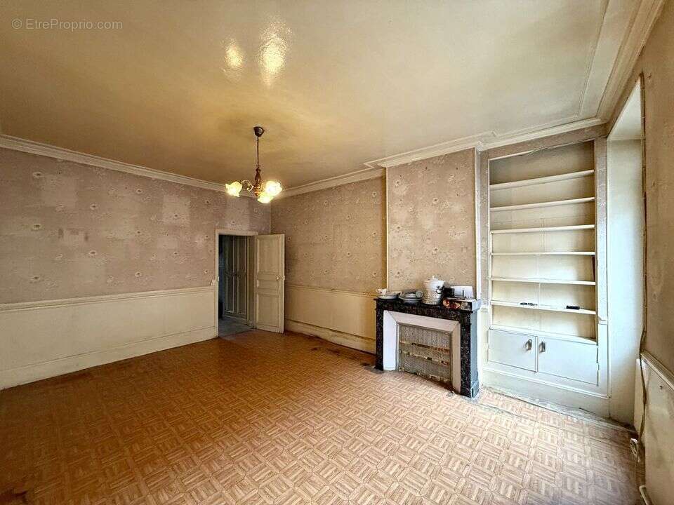 Maison à DONNEMARIE-DONTILLY