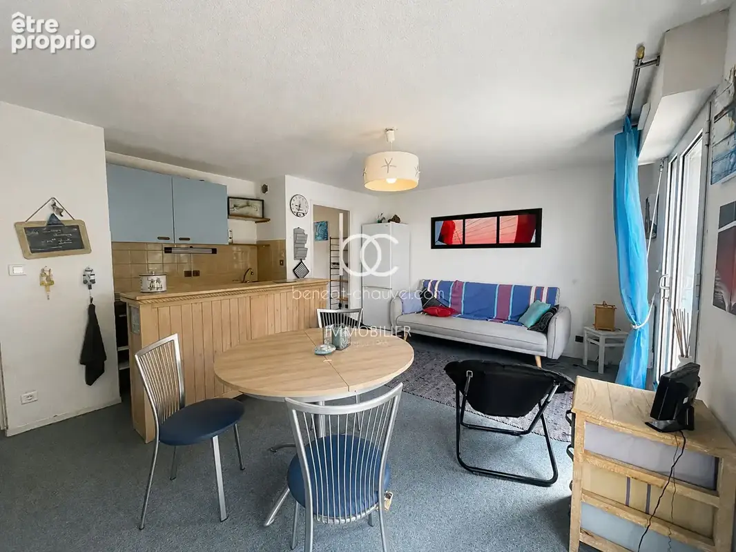 ARZON - Appartement T4 proche plage avec piscine et parking ! - photo 4
