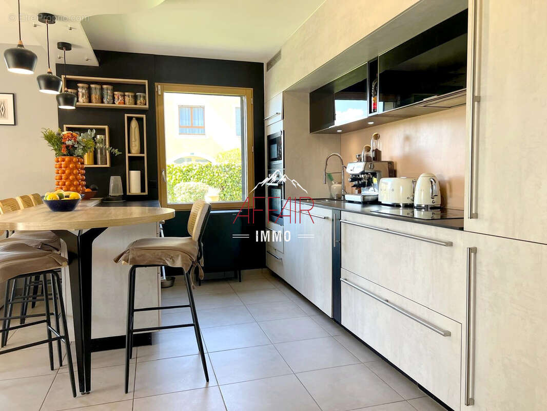 Appartement à NEYDENS
