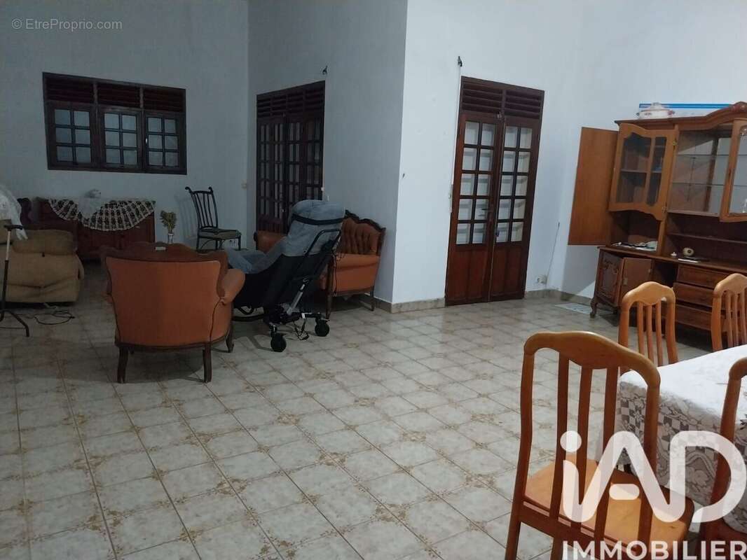 Photo 2 - Maison à BAIE-MAHAULT