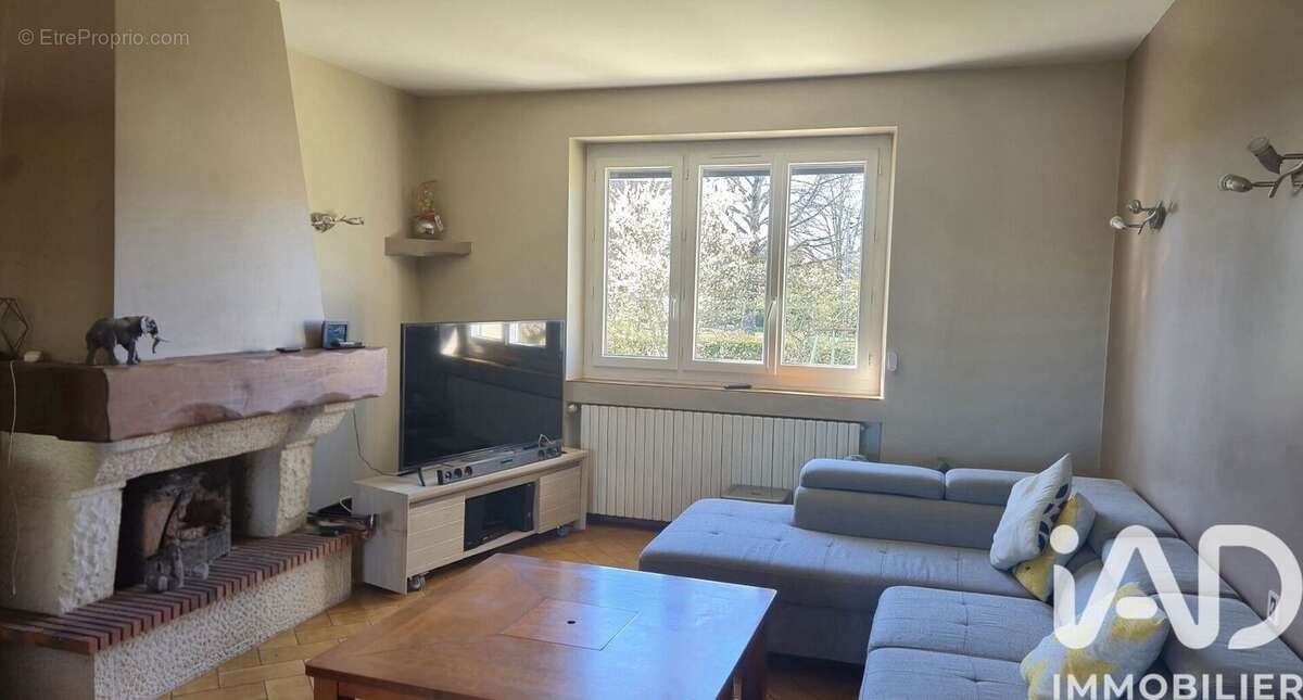 Photo 8 - Maison à BUJALEUF