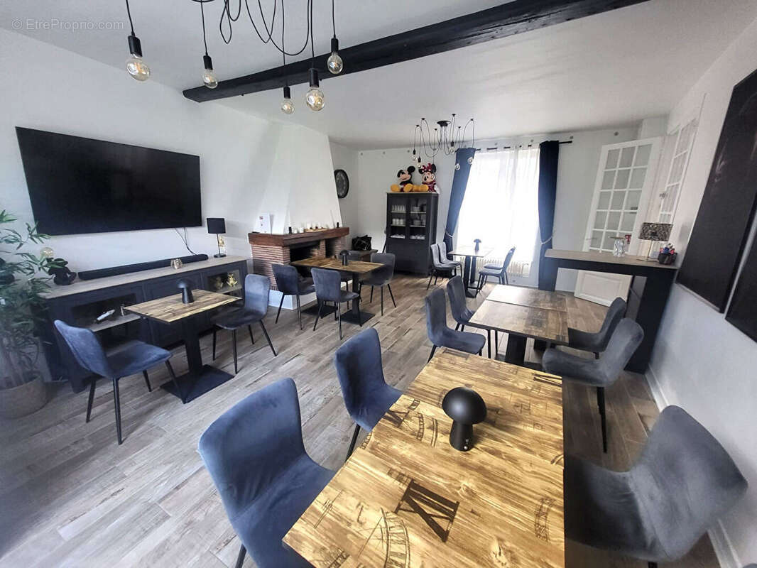 Maison à COUILLY-PONT-AUX-DAMES