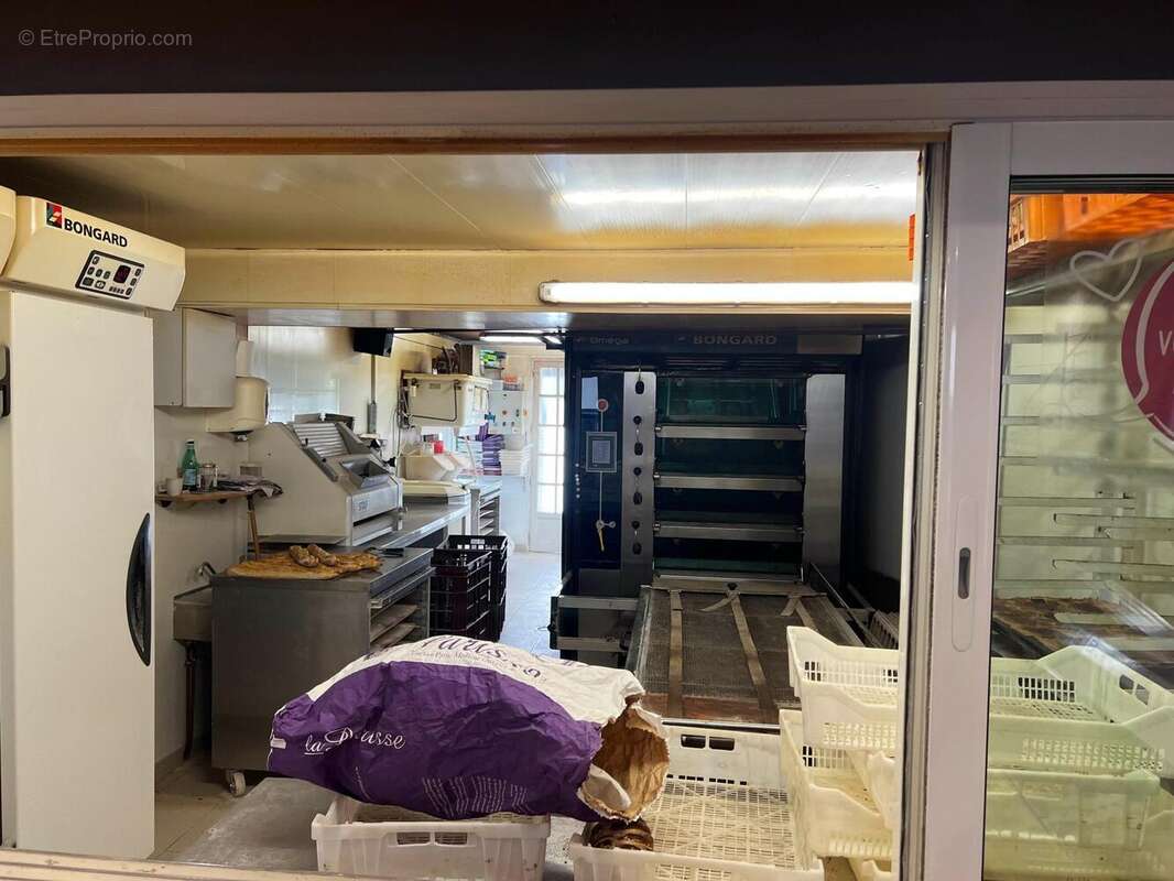 Photo 6 - Commerce à FEGREAC