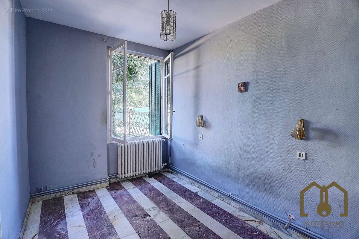 Appartement à VAULX-EN-VELIN