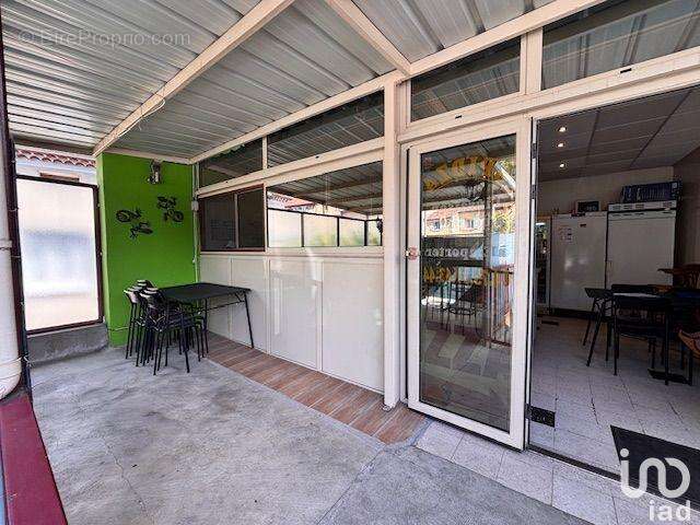 Photo 7 - Commerce à LABEGUDE