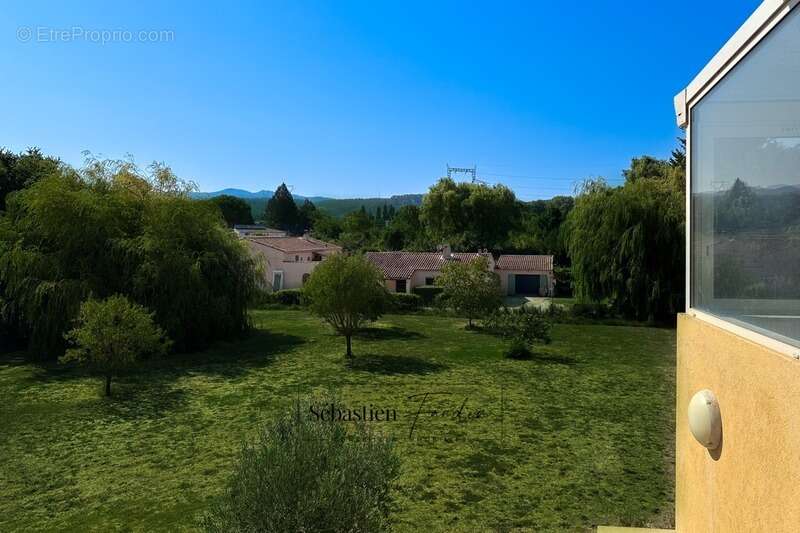 Maison à BOUC-BEL-AIR