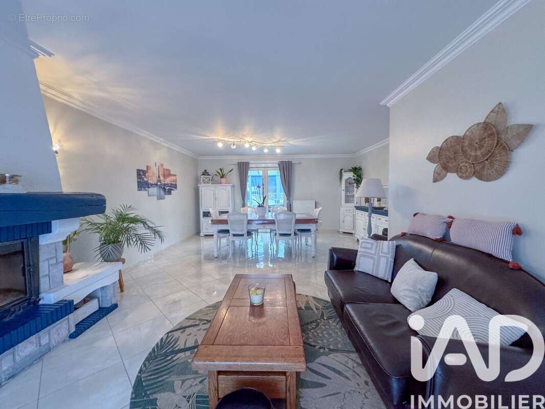 Photo 5 - Maison à GUIGNES