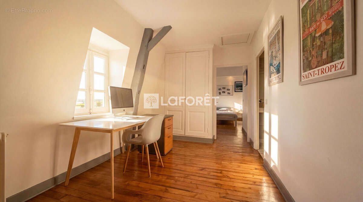 Maison Tours 7 pièce(s) 214 m2 - photo 13