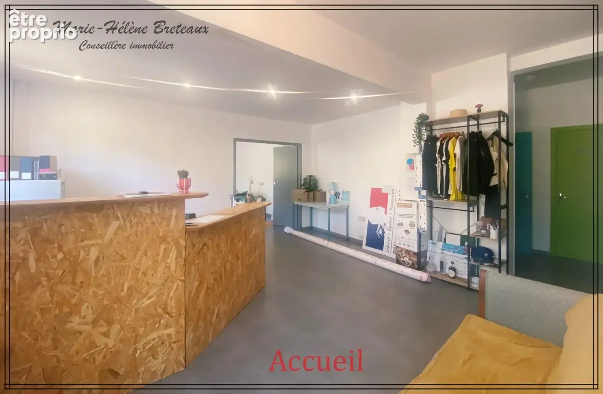 Local/bureau à vendre  (47)Ensemble immobilier professionnel de 1 880 m² à Barbaste - photo 12