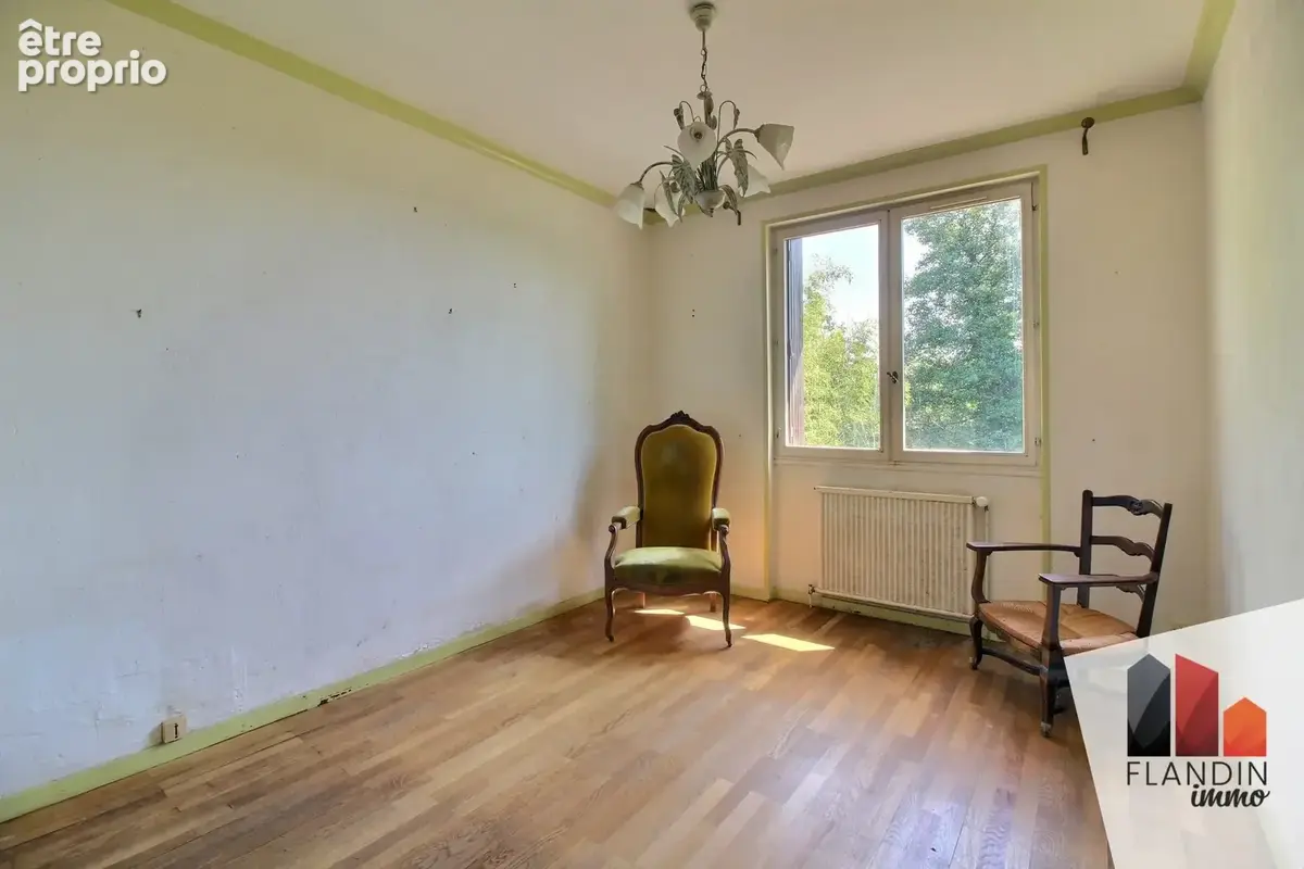 Maison 127 m² à Taluyers  - photo 6