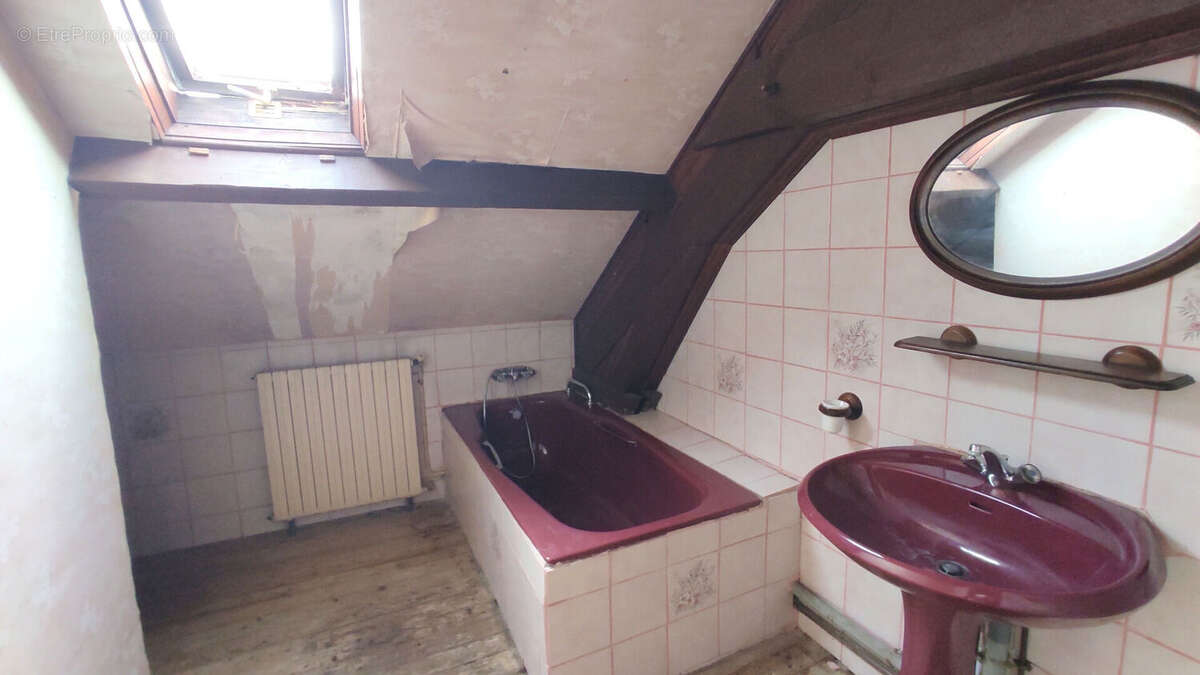 Maison à CHATELLERAULT