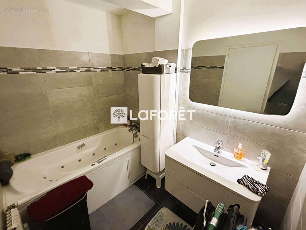 Appartement Livry Gargan 3 pièce(s) 63.96 m2 - photo 7