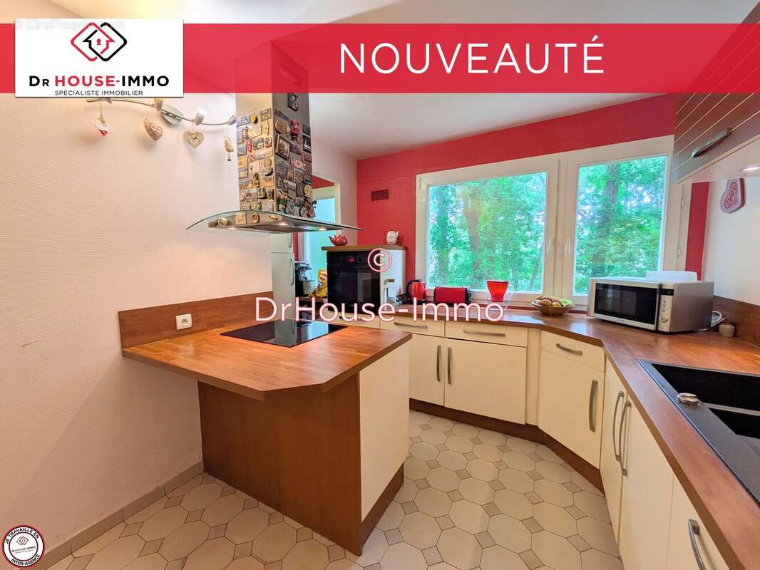 Appartement à VERNEUIL-SUR-SEINE