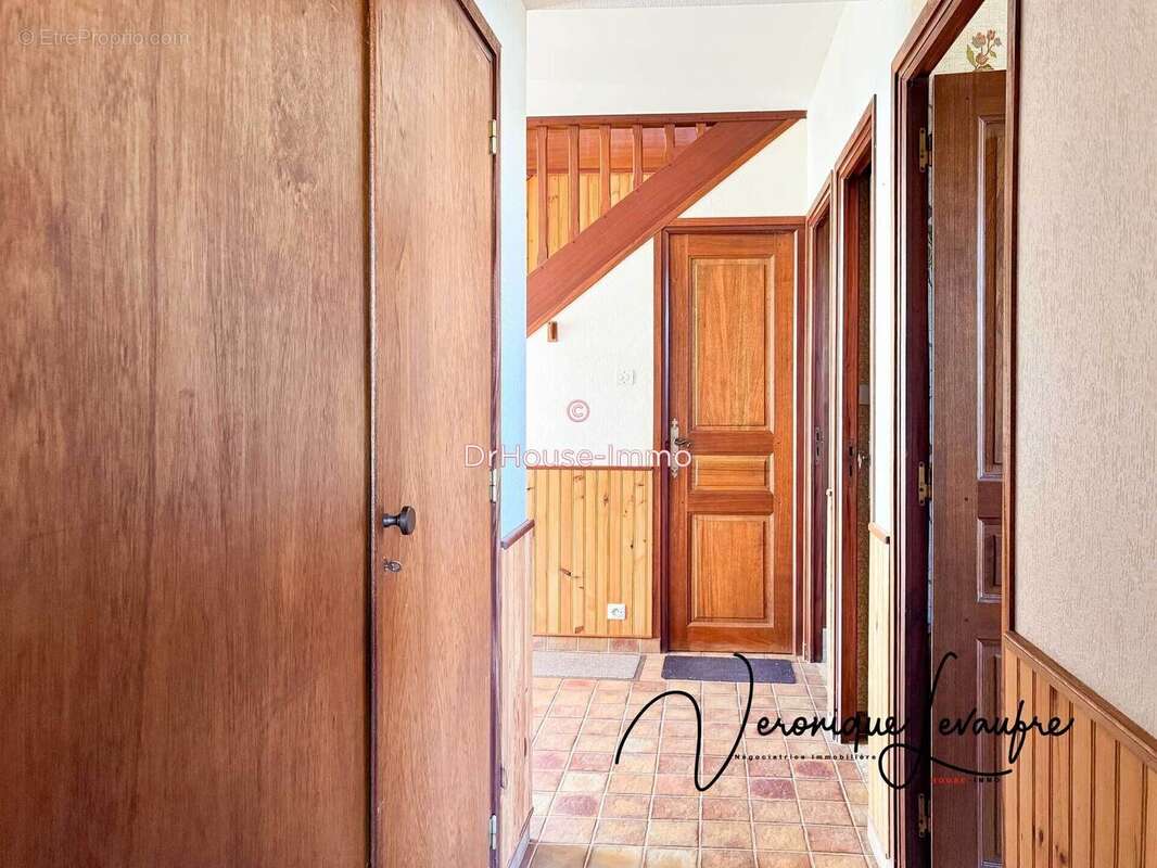 Maison à SAINT-GERMAIN-SUR-AY