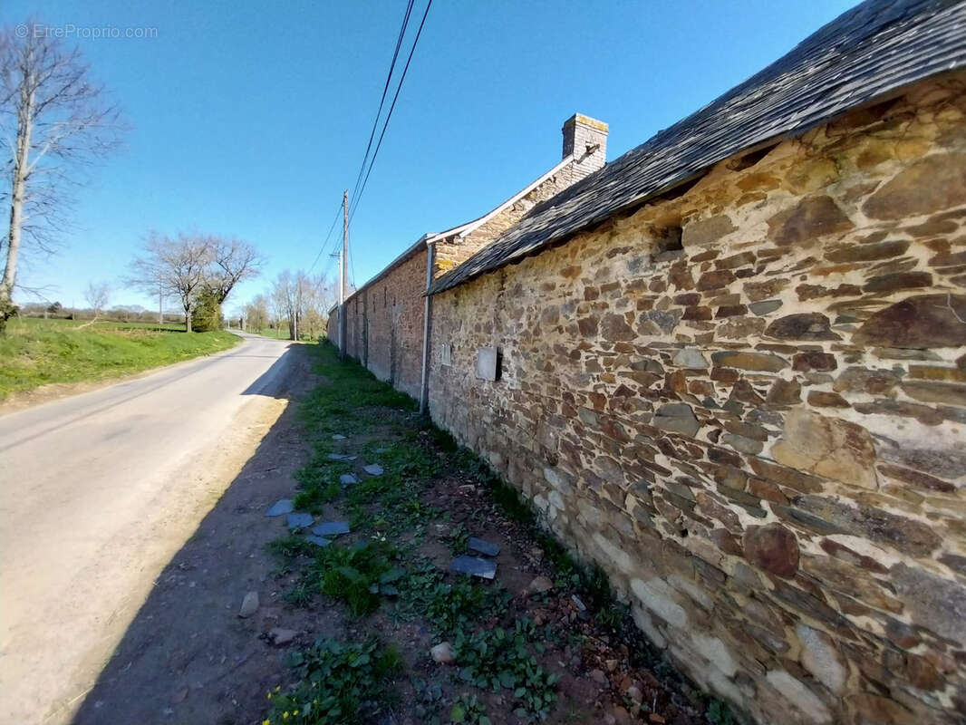 Maison à SOUDAN