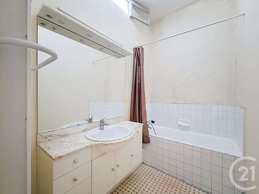 Appartement à LYON-7E
