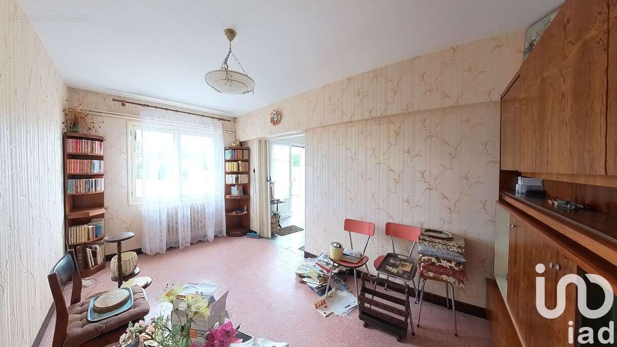 Photo 3 - Maison à LA CHAPELLE-SUR-LOIRE