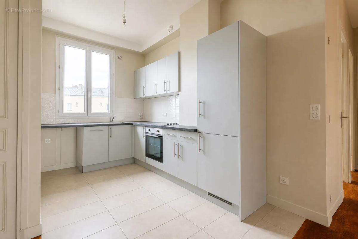 Superbe appartement haussmannien - Raincy - photo 8