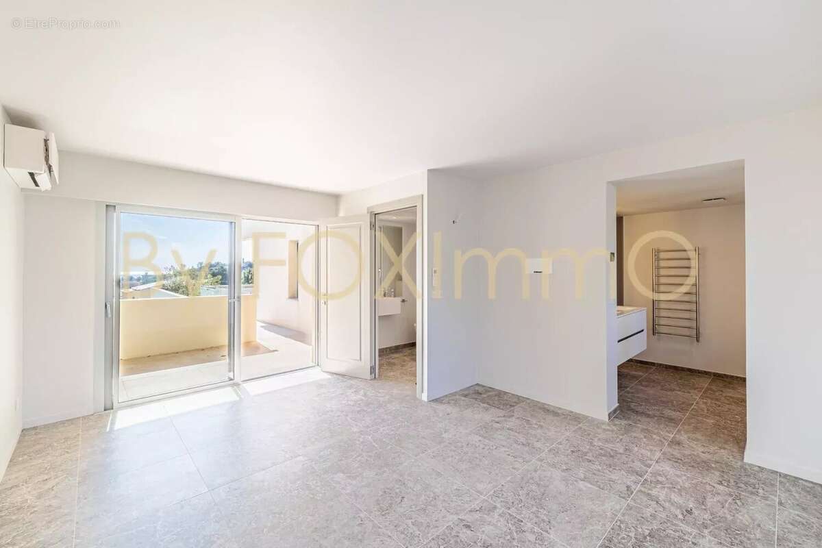 Appartement à CAGNES-SUR-MER