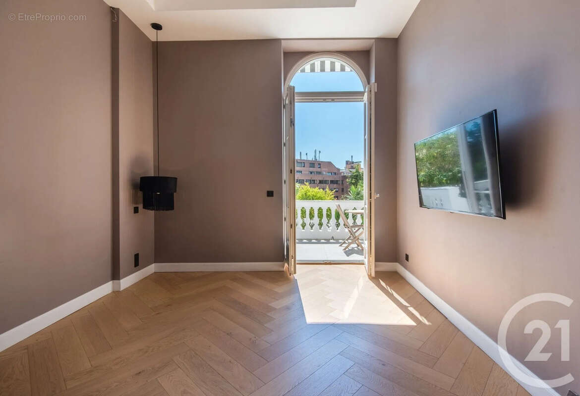 Appartement à NICE