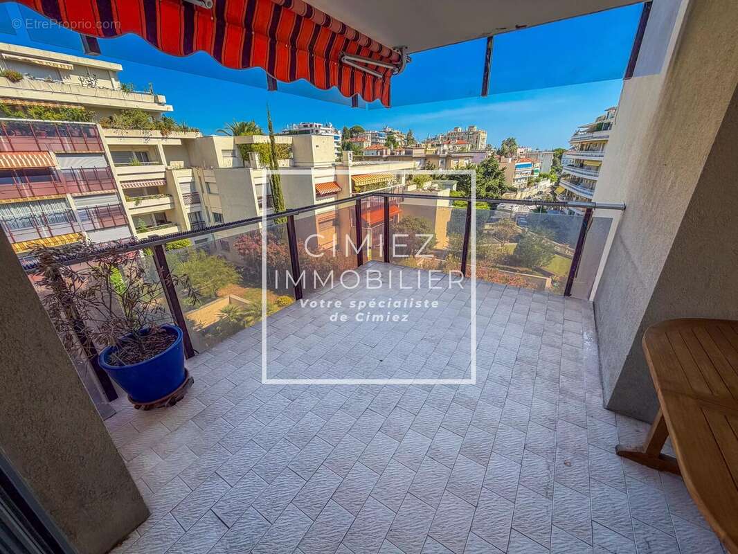 Appartement à NICE