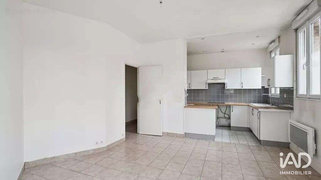 Photo 3 - Appartement à MONTROUGE