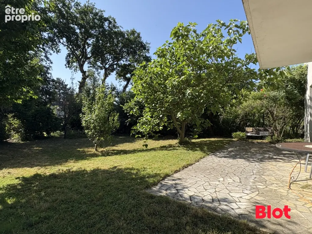 Maison 8 pièces 187 m² à vendre à Le Rheu (35650) - photo 4