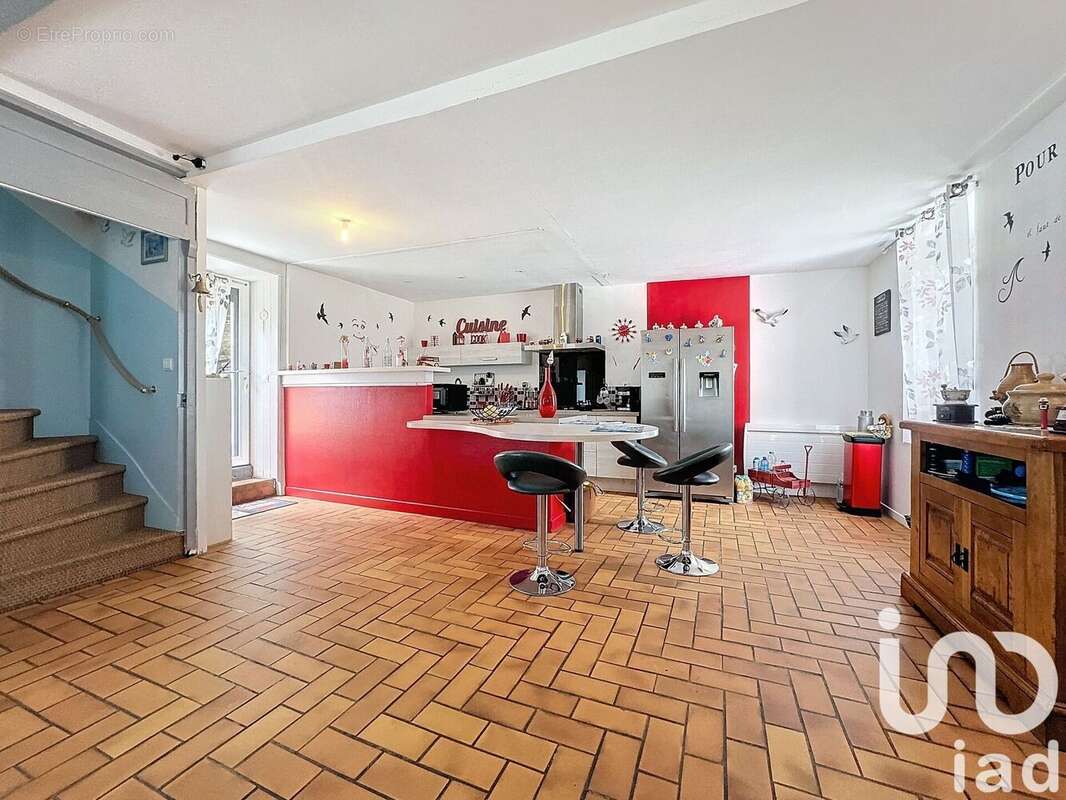 Photo 5 - Maison à LA VILLE-ES-NONAIS