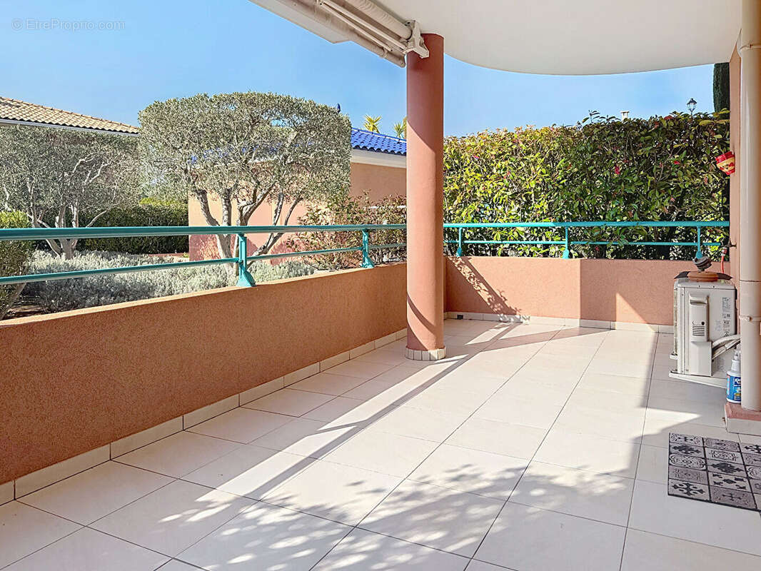 Appartement 3 pieces avec terrasse valescure - photo 16